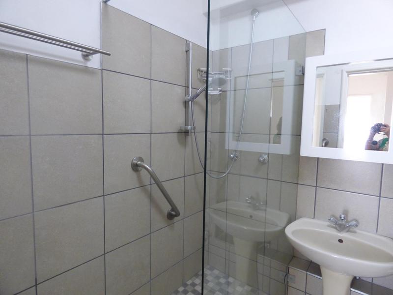 1 Bedroom Property for Sale in Mouille Point Western Cape